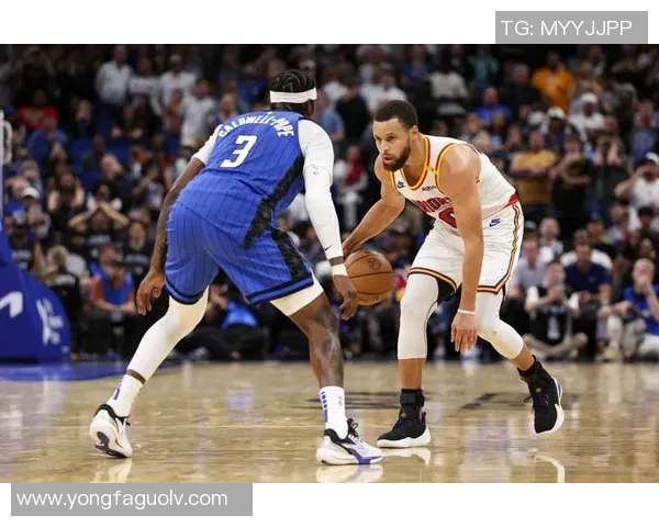 2017年NBA勇士队与魔术队精彩对决回顾及赛季表现分析 2017年NBA勇士队与魔术队精彩对决回顾及赛季表现分析